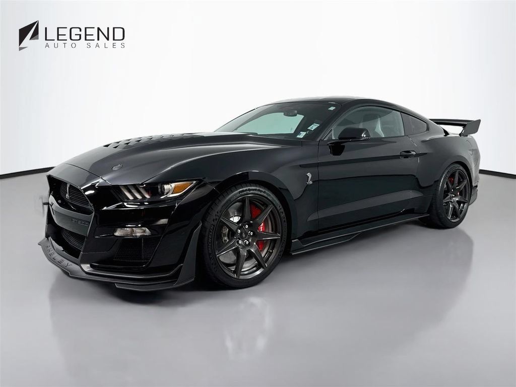 Used 2022 Ford Mustang Shelby GT500 w/ Carbon Fibre Track Pack RWD image 1