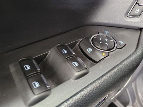 Used 2020 Ford Expedition XLT image 17