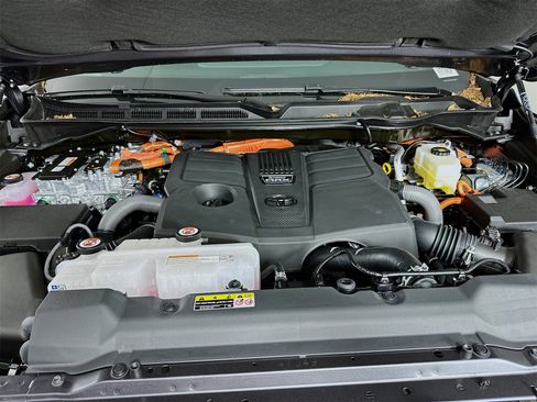 New 2026 Toyota Tundra Platinum image 31