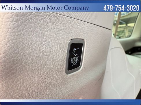 Used 2023 Jeep Wagoneer L Series II AWD/4WD image 41