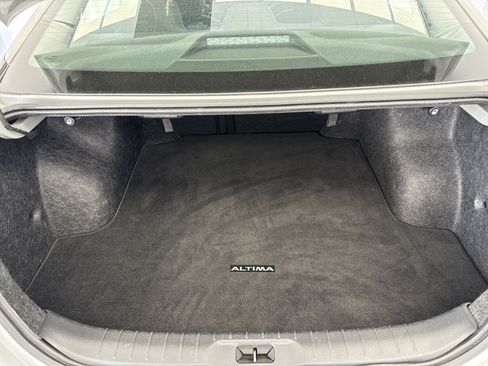 Used 2023 Nissan Altima 2.5 SV image 17