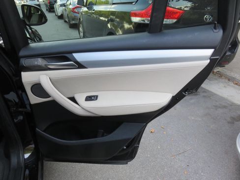 Used 2017 BMW X3 xDrive35i image 28