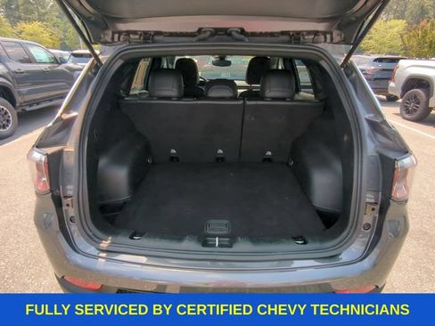 Used 2024 Jeep Compass Latitude AWD/4WD image 38