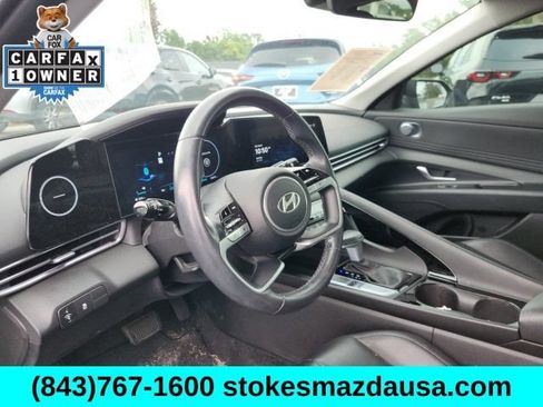 Used 2024 Hyundai Elantra Limited FWD image 15