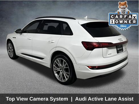Used 2021 Audi e-tron Prestige w/ Prestige Package image 6