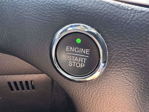 Used 2016 Ford Edge SEL w/ Equipment Group 201A AWD/4WD image 21