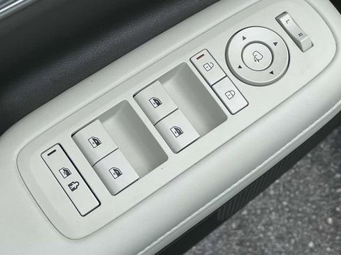 Certified 2024 Hyundai Santa Fe Calligraphy AWD/4WD image 19