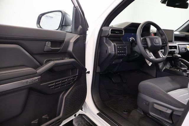 New 2026 Toyota 4Runner TRD Off-Road AWD/4WD image 11