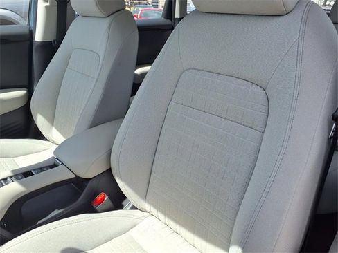 Used 2024 Honda HR-V LX image 7