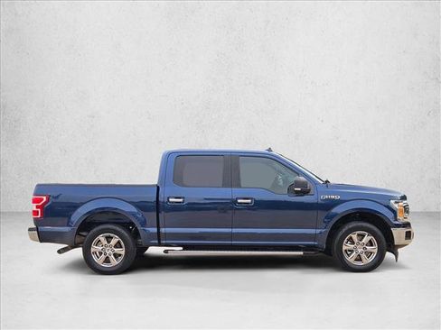Used 2018 Ford F150 XLT w/ Equipment Group 302A Luxury RWD image 4