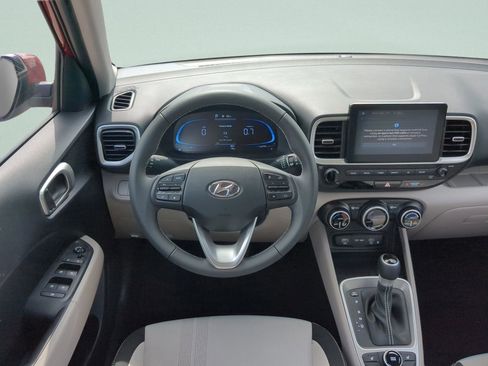 New 2026 Hyundai Venue SEL FWD image 15