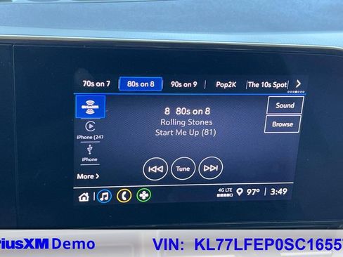 Used 2025 Chevrolet Trax LS FWD image 37