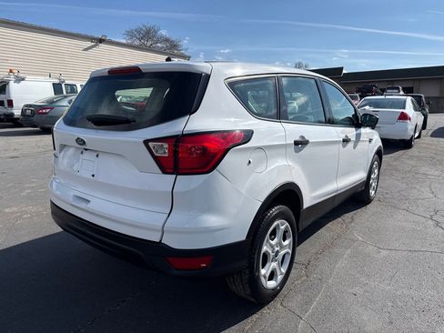 Used 2019 Ford Escape S image 6