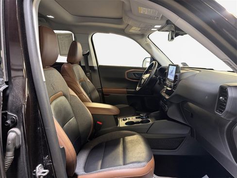 Used 2021 Ford Bronco Sport Outer Banks w/ Outer Banks Package image 26