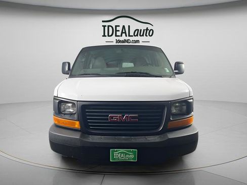 Used 2015 GMC Savana 2500 image 11