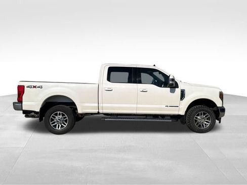 Used 2019 Ford F250 Lariat w/ Lariat Ultimate Package AWD/4WD image 6