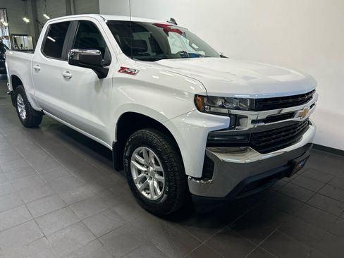 Used 2019 Chevrolet Silverado 1500 LT w/ All-Star Edition AWD/4WD image 2