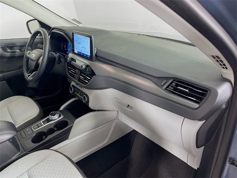 Used 2023 Ford Escape Active image 27