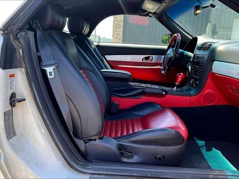 Used 2002 Ford Thunderbird RWD image 7