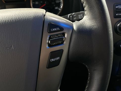 Used 2015 Nissan Armada Platinum image 21