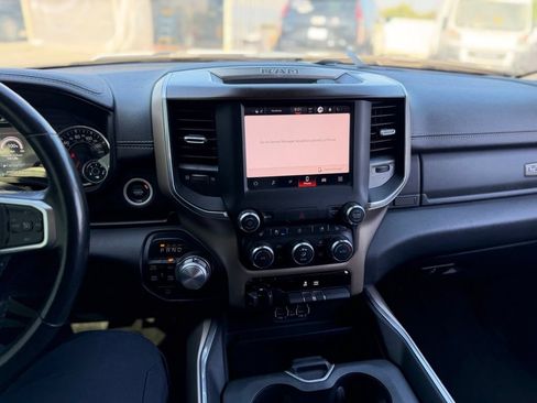 Used 2022 RAM 1500 Laramie AWD/4WD image 8
