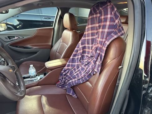 Used 2016 Chevrolet Malibu Premier w/ Driver Confidence Package II image 5