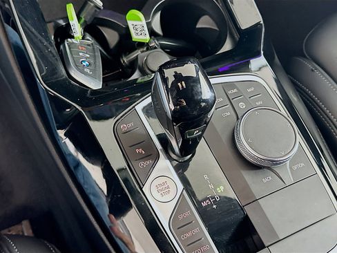 Used 2023 BMW X3 sDrive30i w/ Premium Package image 25