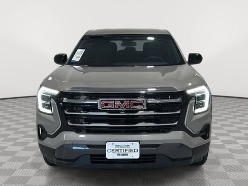 Used 2025 GMC Terrain Elevation image 8