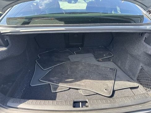 Used 2019 Volvo S60 T5 R-Design image 21