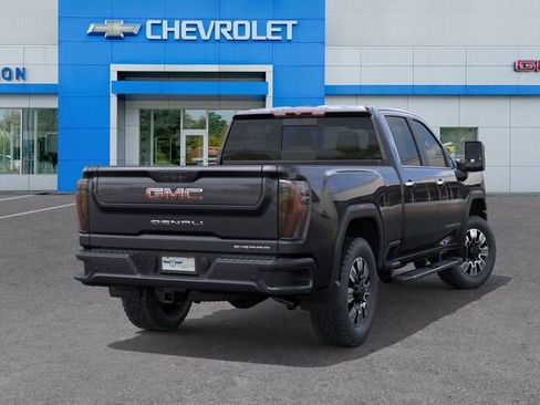 New 2026 GMC Sierra 3500 Denali w/ Technology Package AWD/4WD image 4