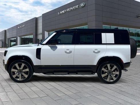 New 2026 Land Rover Defender 110 V8 AWD/4WD image 2