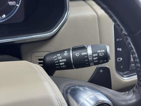 Used 2015 Land Rover Range Rover HSE AWD/4WD image 38
