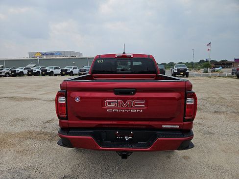 New 2026 GMC Canyon Elevation w/ Convenience Package RWD image 4