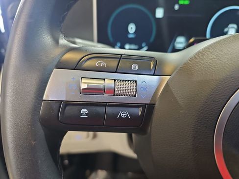 Used 2025 Hyundai Tucson SEL AWD/4WD image 18