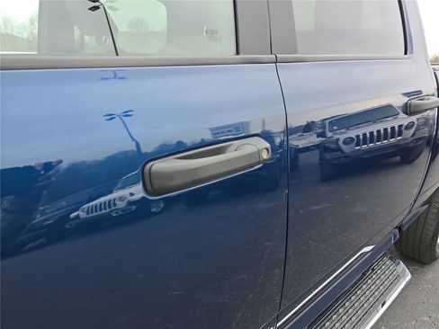 Used 2024 RAM 2500 Big Horn w/ Bed Utility Group image 13