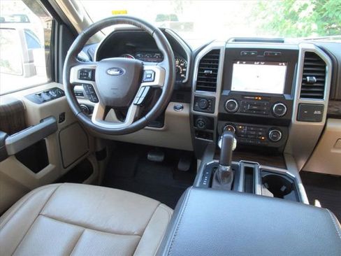Used 2019 Ford F150 Lariat AWD/4WD image 13