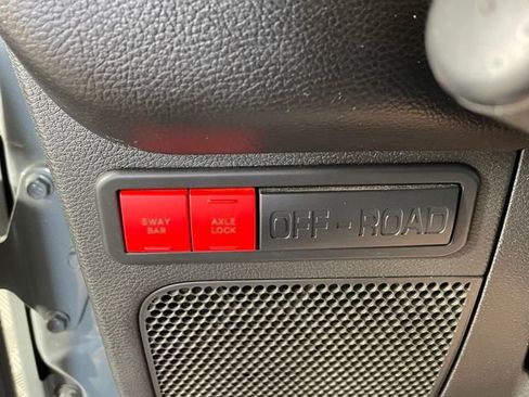 Used 2014 Jeep Wrangler Unlimited Rubicon AWD/4WD image 11