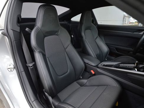 Used 2024 Porsche 911 Carrera 4S image 57