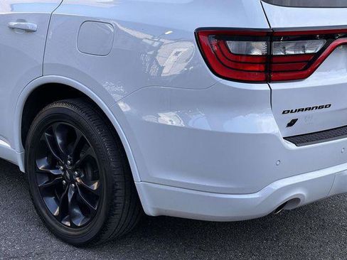 Used 2022 Dodge Durango R/T w/ Blacktop Package AWD/4WD image 9