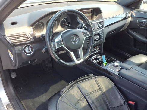 Used 2013 Mercedes-Benz E 350 4MATIC Sedan image 22