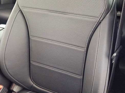 New 2025 Mercedes-Benz GLC 300 4MATIC image 41