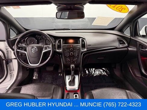 Used 2019 Buick Cascada Premium FWD image 4