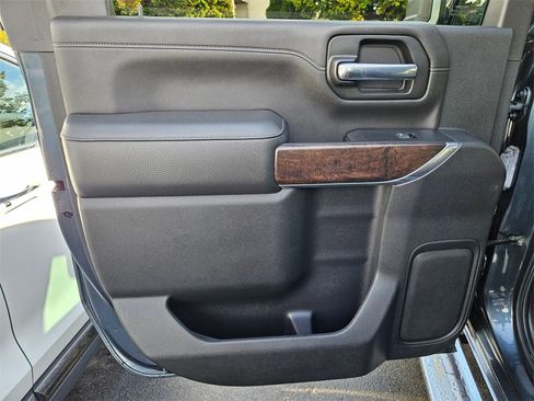 Used 2020 GMC Sierra 3500 Denali w/ Denali Ultimate Package image 14