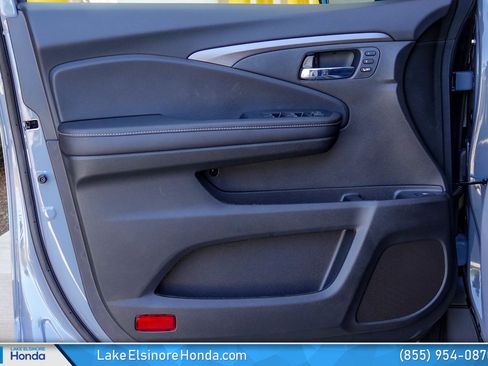 New 2025 Honda Ridgeline RTL image 12