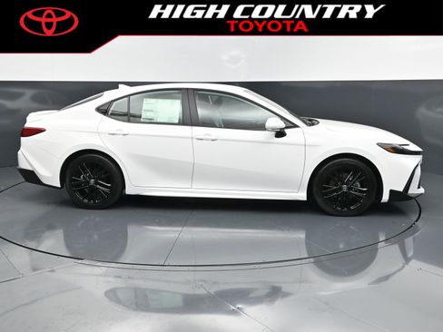 New 2026 Toyota Camry SE image 6