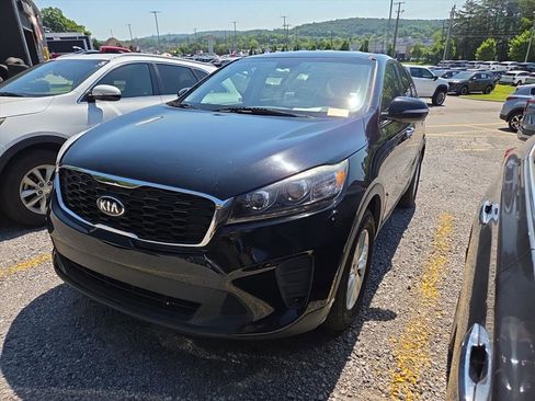 Used 2020 Kia Sorento FWD V6 image 1
