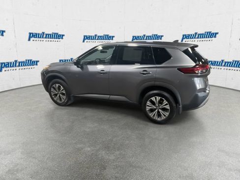 Used 2021 Nissan Rogue SV AWD/4WD image 7