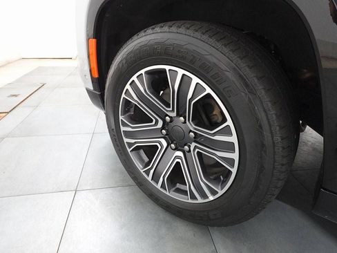 Used 2024 Jeep Wagoneer L Series II w/ Flexible Seating Group image 30