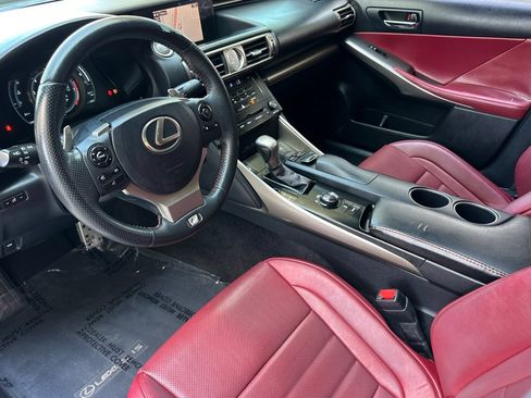 Used 2014 Lexus IS 250 w/ F-Sport Package RWD image 4