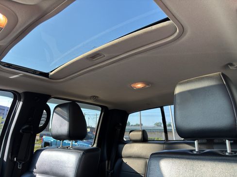 Used 2006 Ford F150 Lariat AWD/4WD image 17